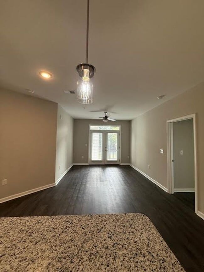 Building Photo - Discover Exceptional Apartment Living