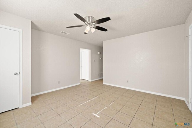 Building Photo - 1007 York Ave