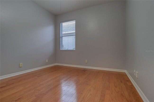 Building Photo - 10215 Evergreen Hill Dr