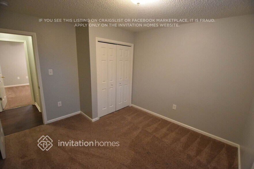 Building Photo - 507 Meadowbrook Dr