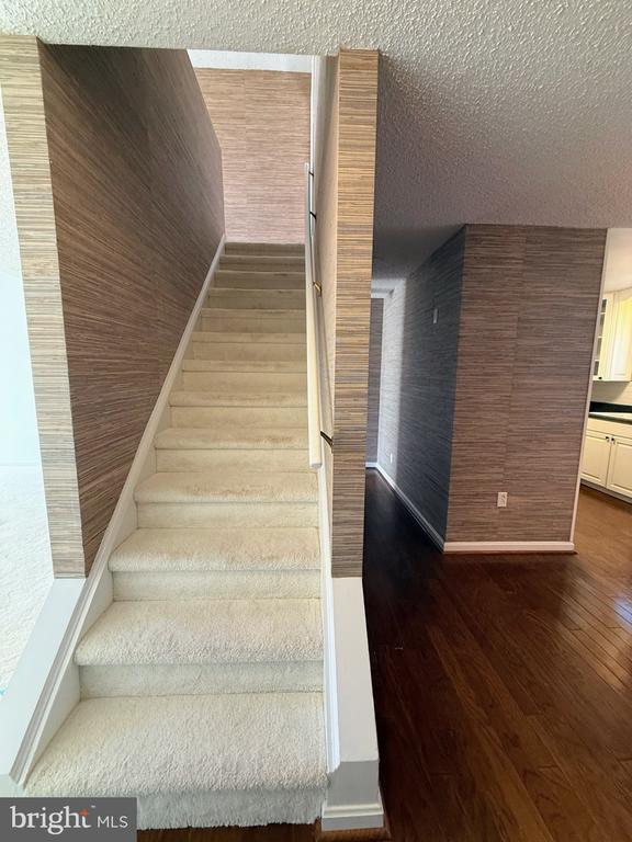 Building Photo - 231 Canal Park Dr