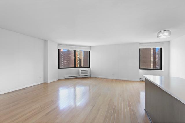 Building Photo - 2 bedroom in Brooklyn NY 11229