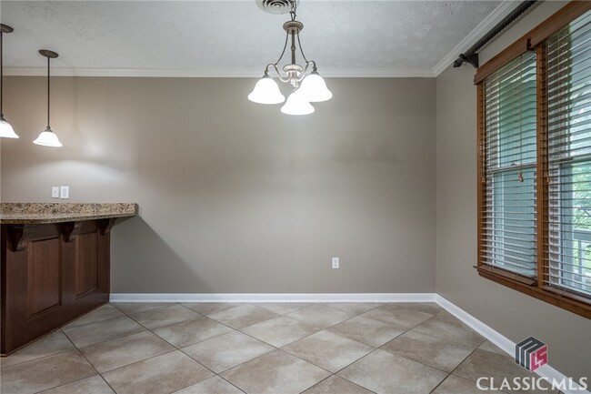 Building Photo - 1500 Crooked Creek Rd