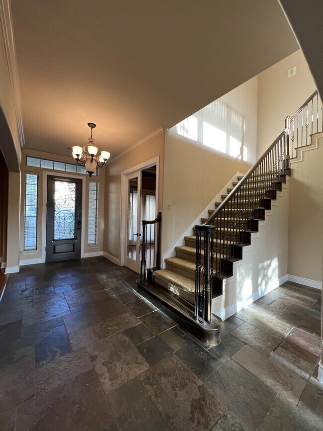 Building Photo - 2922 Ivory Creek