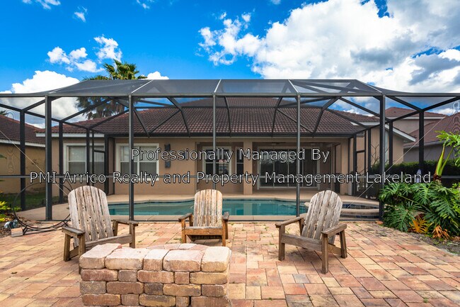 Building Photo - 3960 Sunset Lake Dr