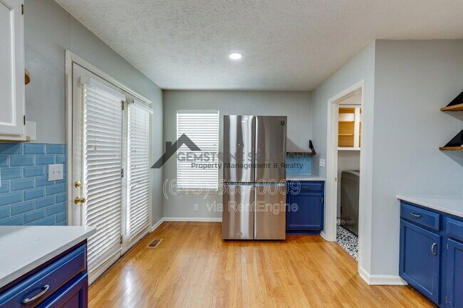 Building Photo - 2214 Falcon Creek Dr