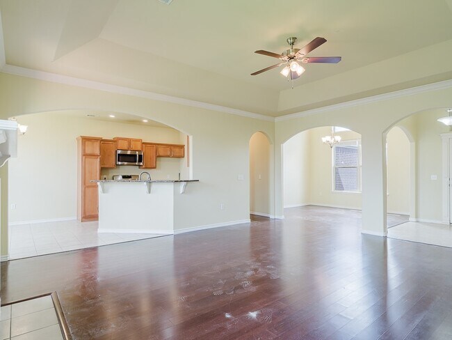Building Photo - 4302 SW Brownstone Ave