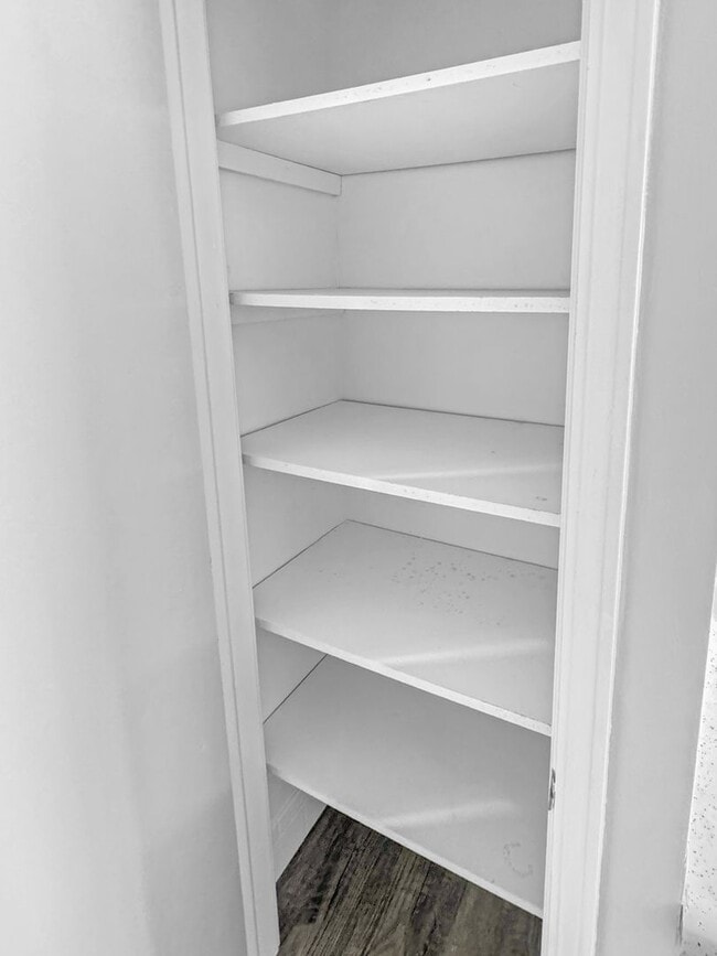 Building Photo - 3111 Hubal Ave SW