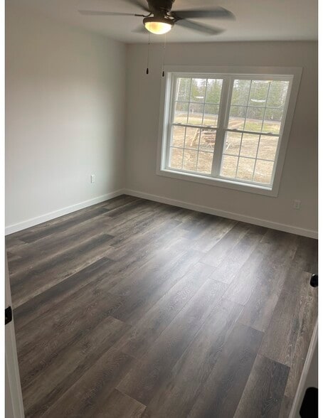 Building Photo - 222 New Boston Rd