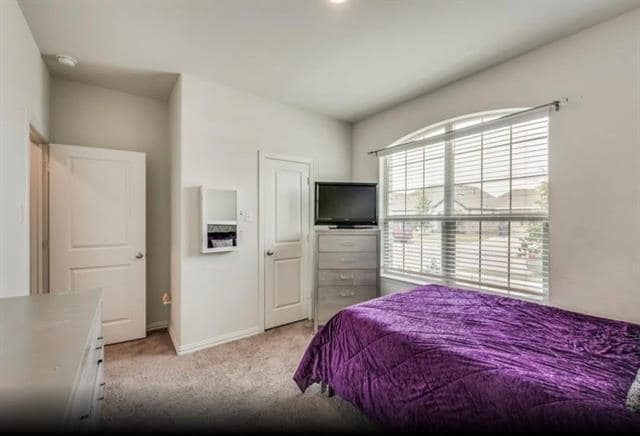 Building Photo - 5816 Pensby Dr