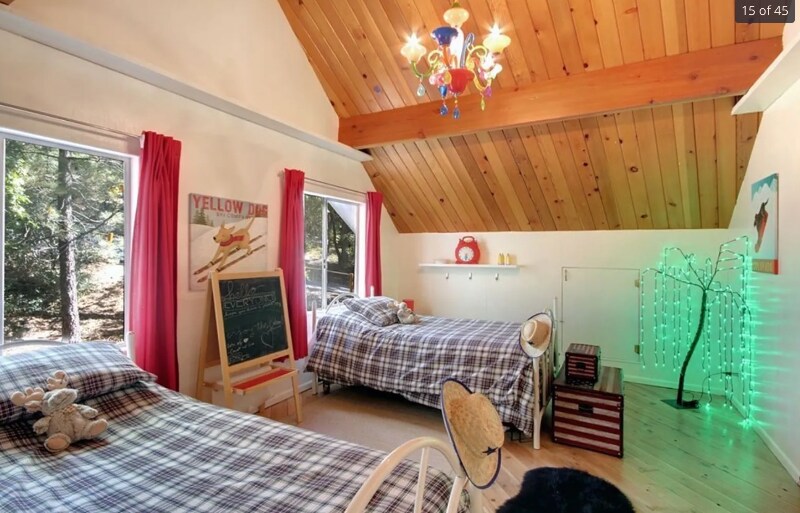 Building Photo - 1401 Rockspray Dr