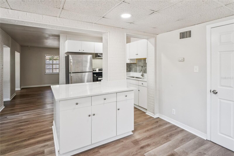 Building Photo - 7025 Ponderosa Dr