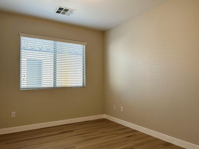 Building Photo - 6084 Villa Trieste Ct