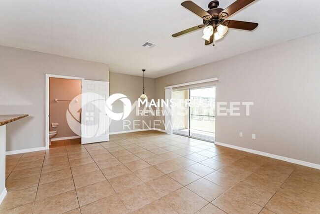 Building Photo - 3 Bedroom Pet-Friendly Home in Fort Myers, FL with Main Street Renewal