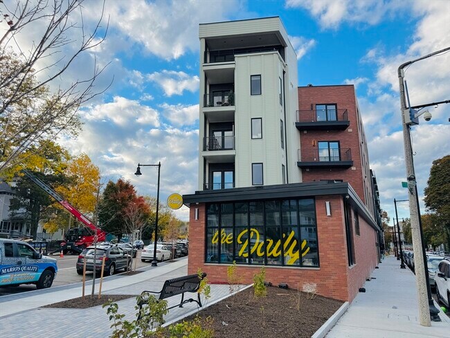 Building Photo - 500 Talbot Ave