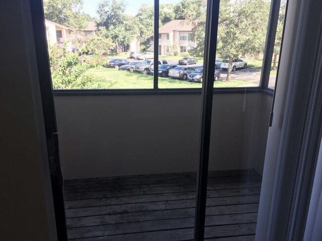 Building Photo - Beautiful Remodeled 1/1 Winter Park Condo ...