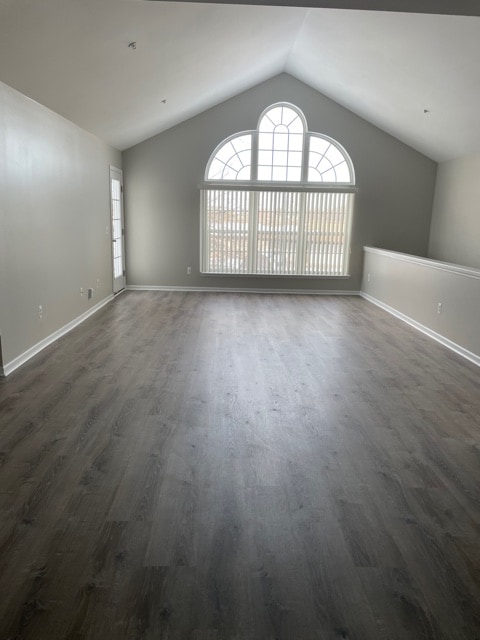 Building Photo - 8457 Towne Center Cir