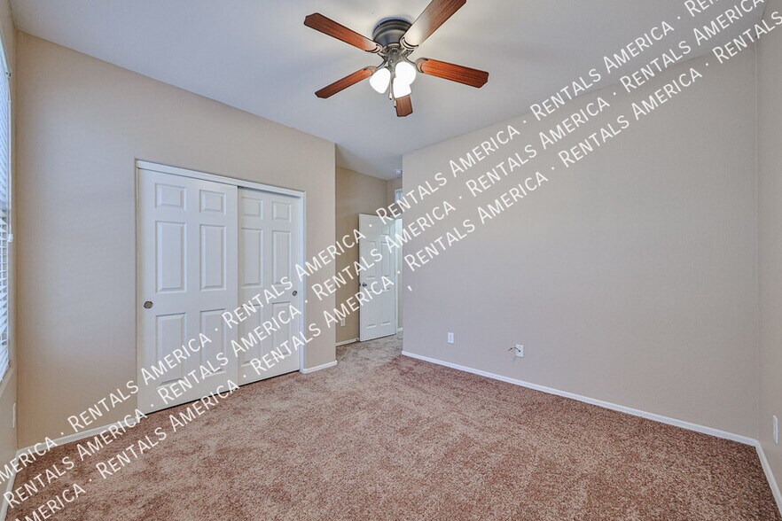 Building Photo - 3416 W la Mirada Dr