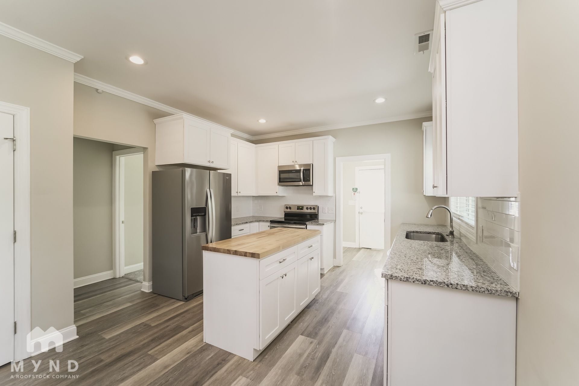 Building Photo - 2112 Middale St