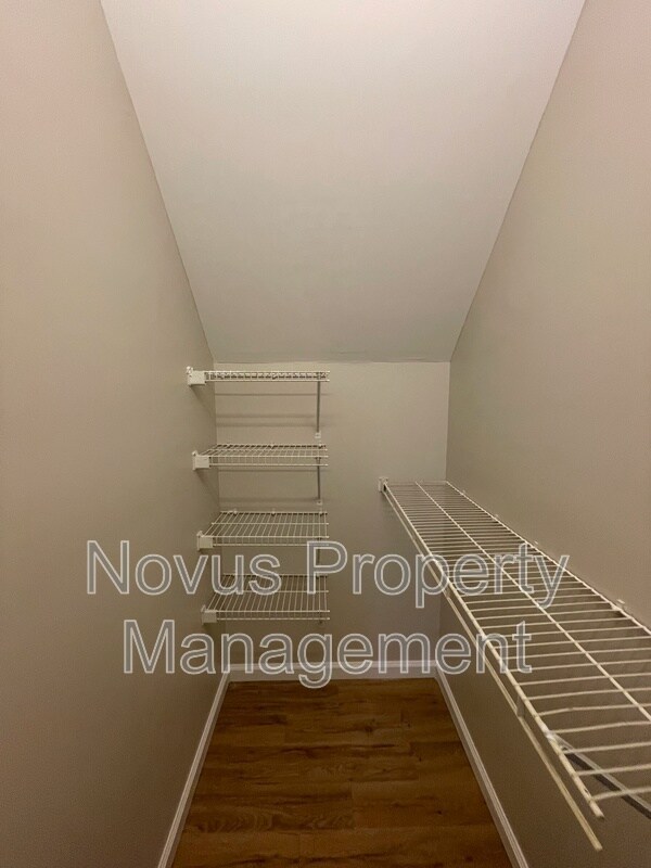 Building Photo - 50 Fairfield Rd