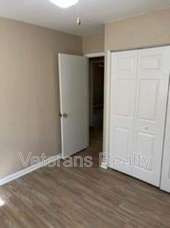 Building Photo - 206 N Wilson Blvd