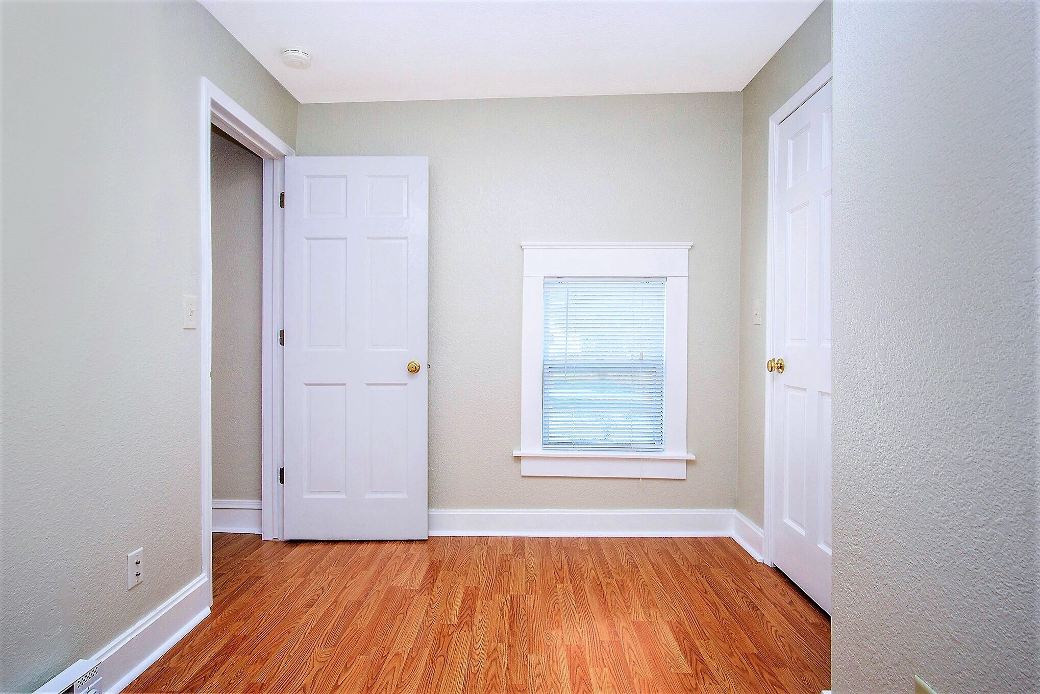 Bedroom 2 - 1209 Pine St