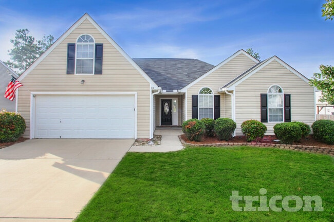 Building Photo - 89 Smokewood Dr