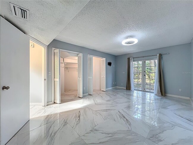 Building Photo - 622 Anhinga Rd