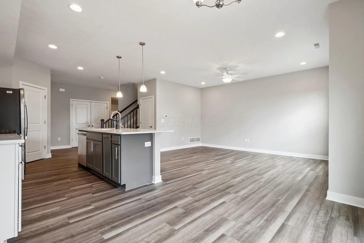 Building Photo - 6351 Azile Way