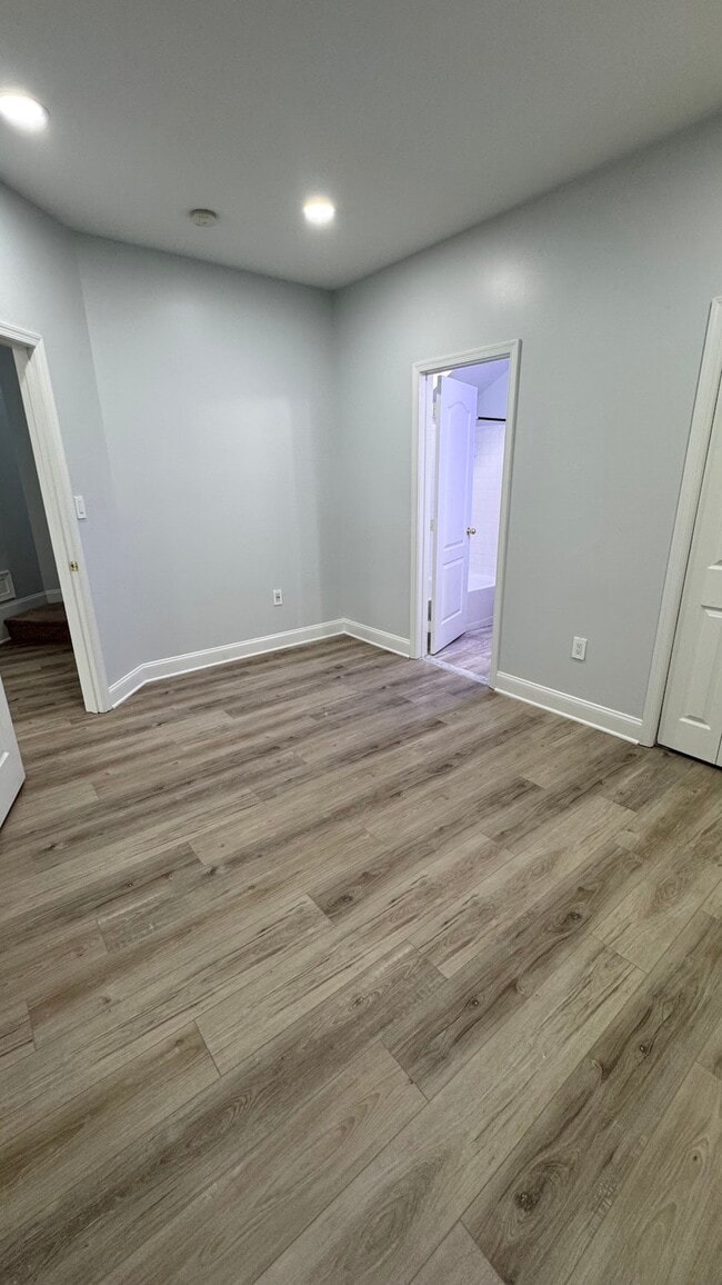 Building Photo - 16510 Bobster Ct
