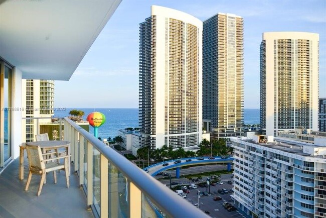 Building Photo - 4010 S Ocean Dr