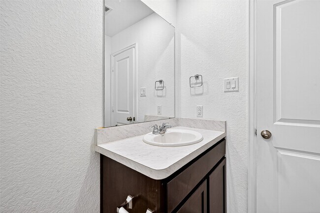 Building Photo - 7719 Cedar Birch Dr