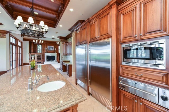 Building Photo - 11 Skyridge Cir