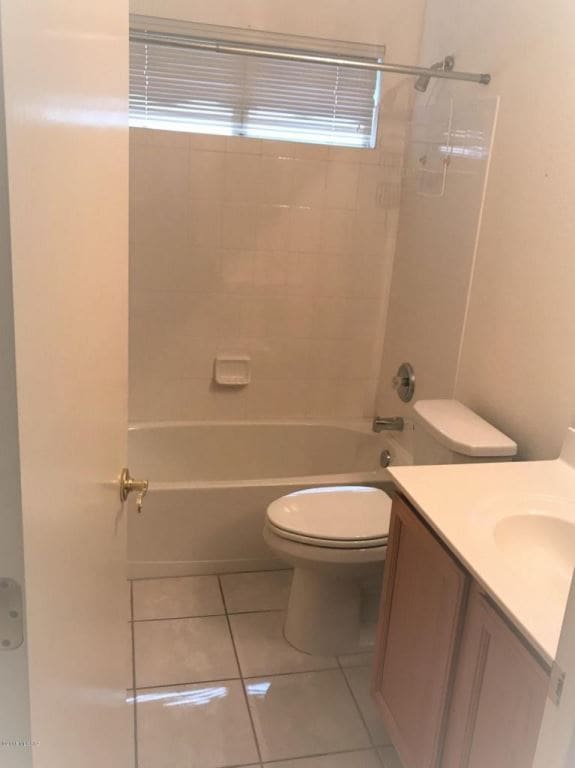 Building Photo - 2628 W Desert Brook Ct