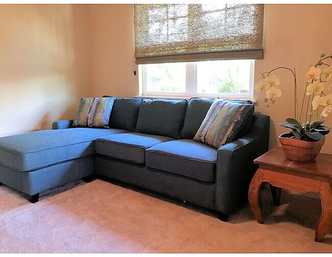 Building Photo - Gorgeous free standing luxury Hokulani Golf Villa fully furnished 3/2.5 for rent