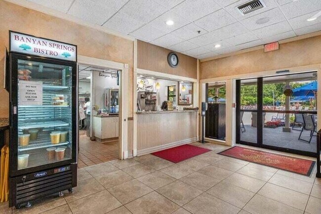 Building Photo - 10110 Cedar Point Blvd