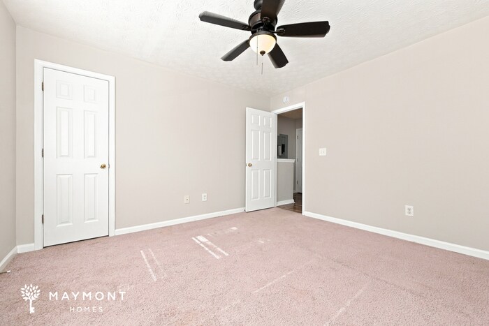 Building Photo - 6560 Wellington Chase Ct