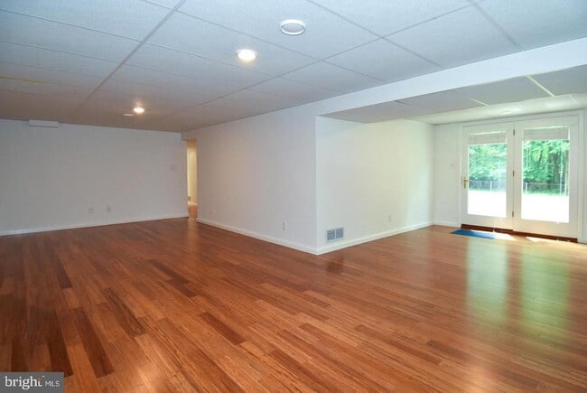 Building Photo - 606 Kingsley Rd SW