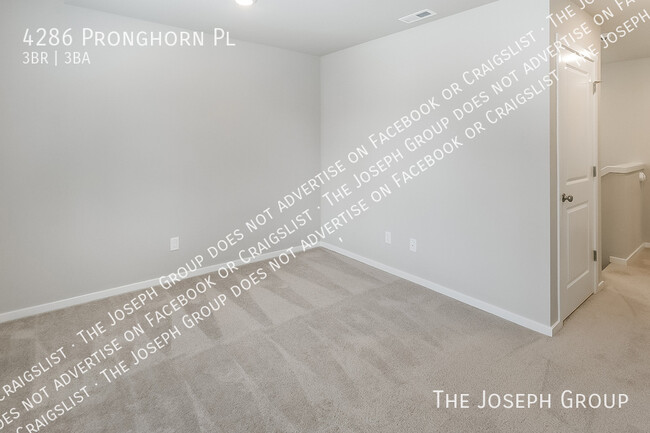 Building Photo - 4286 Pronghorn Pl