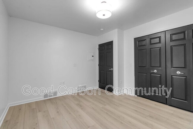 Building Photo - 7008 Erie Rd