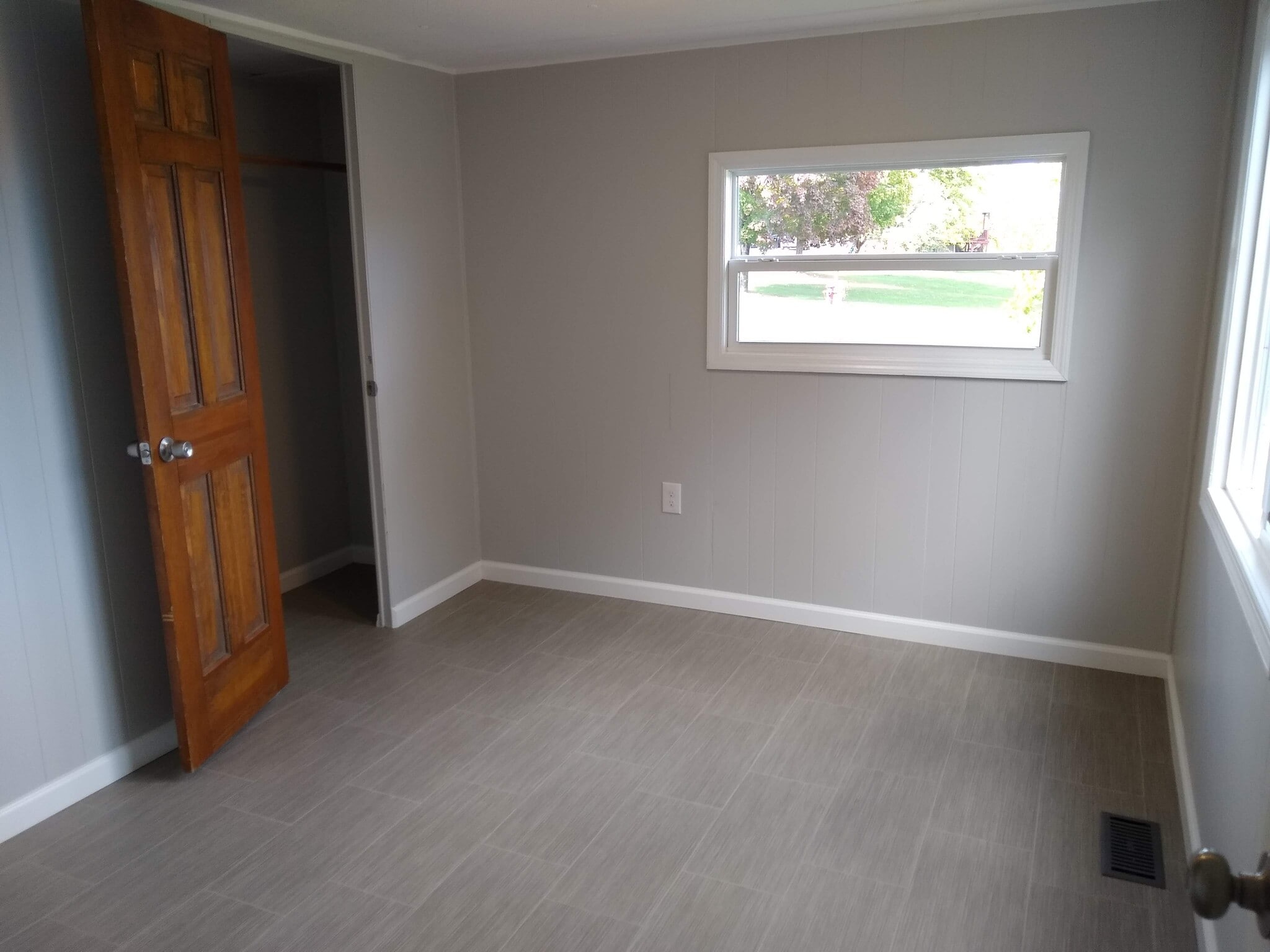Building Photo - 117 Higrove Ln