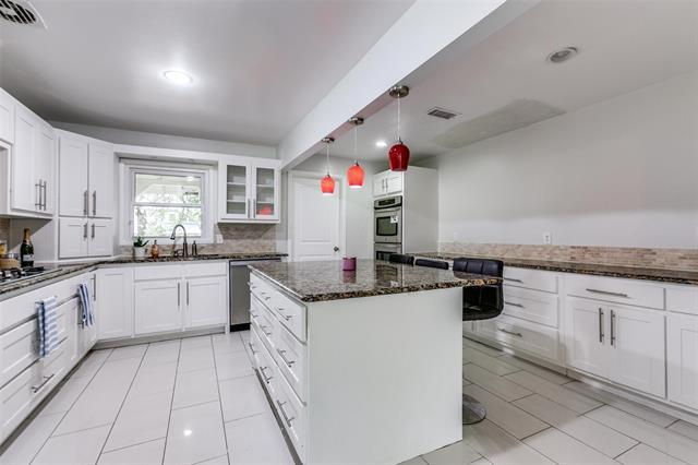 Building Photo - 6415 Preston Crest Ln