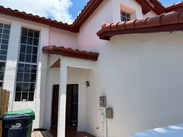 Building Photo - 20910 SW 81st Pl