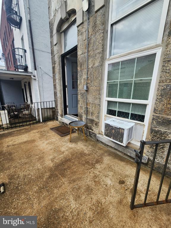 Building Photo - 40 N 40th St