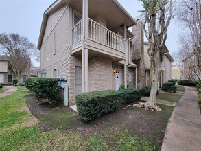 Building Photo - 7575 Cambridge St