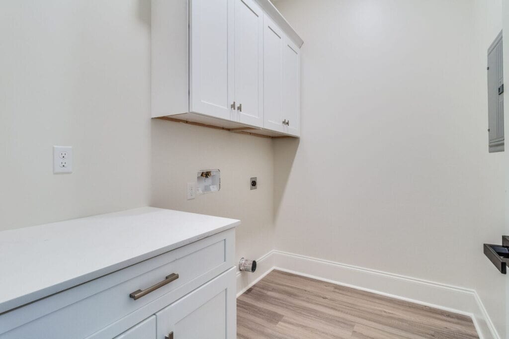 Laundry Room - 310 Edsall Ln