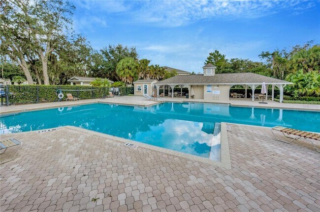 Building Photo - 15780 Fishhawk Falls Dr