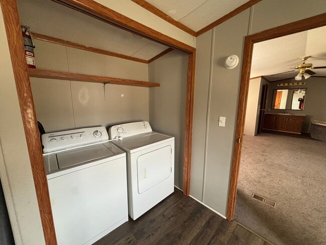 Building Photo - 2 Bed 2 Bath Mobile Home