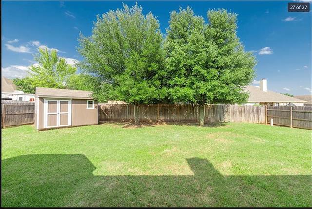Building Photo - 352 Howard Way Dr