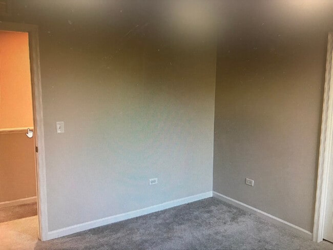 Building Photo - 901 Wilson St